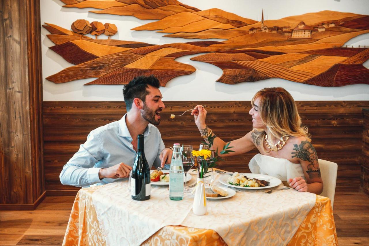 Hotel Bel Soggiorno Malosco Ngoại thất bức ảnh