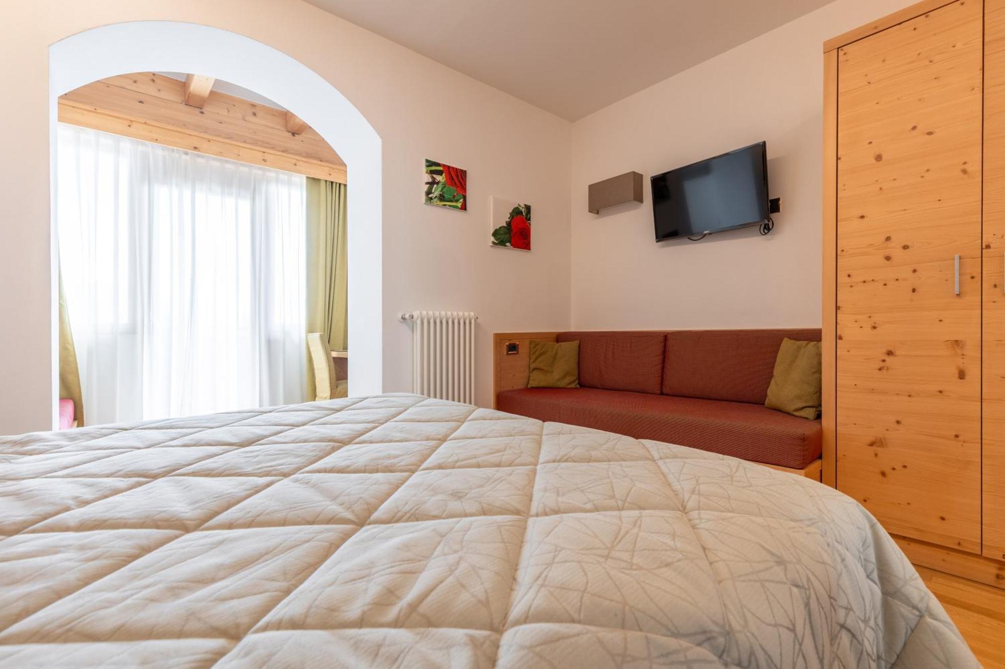 Hotel Bel Soggiorno Malosco Ngoại thất bức ảnh